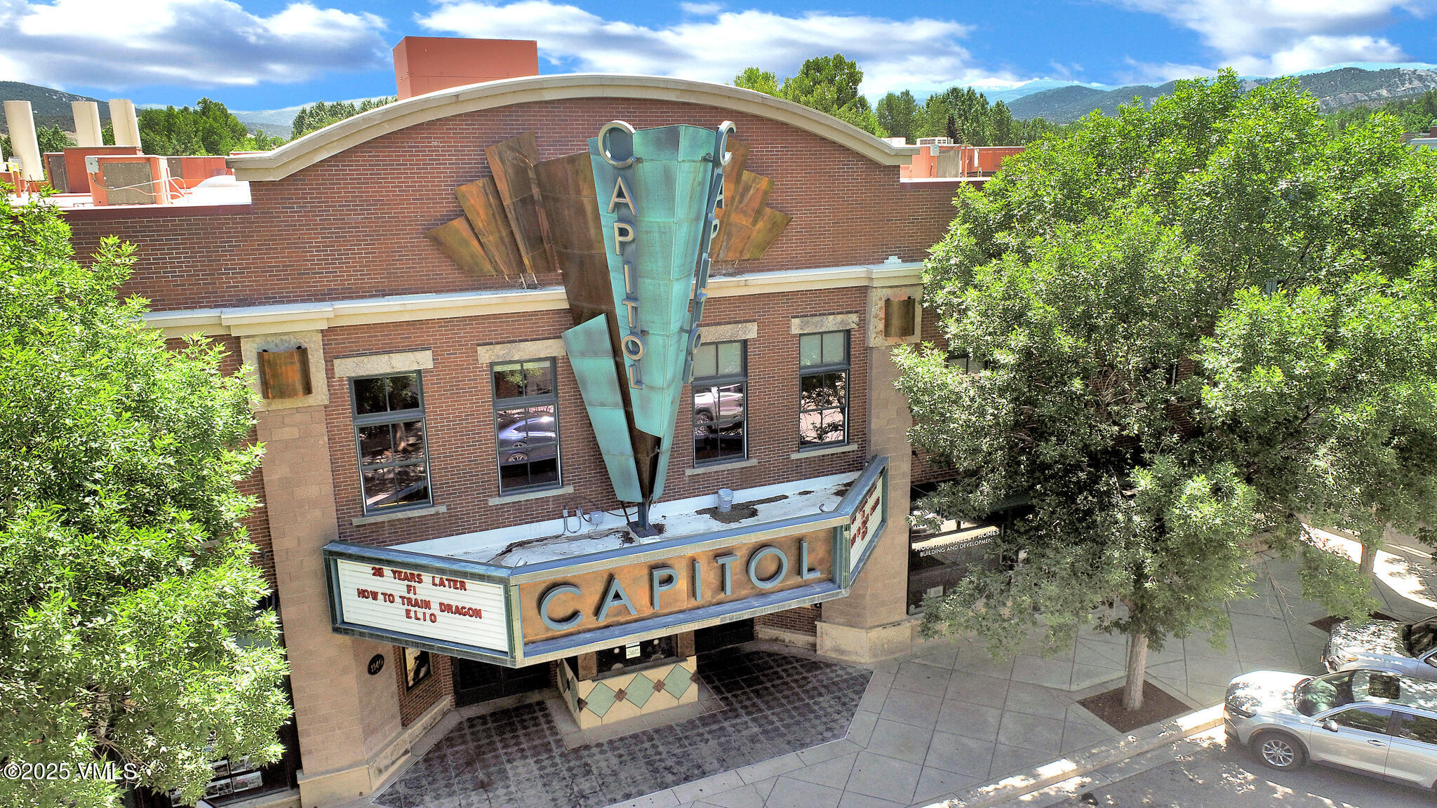 1140 Capitol Street 204