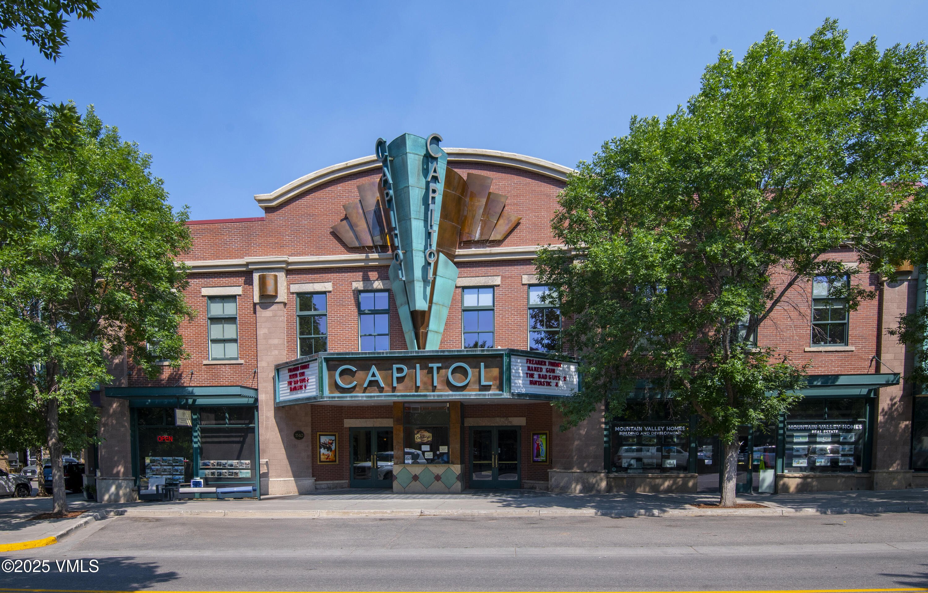 1140 Capitol Street 201