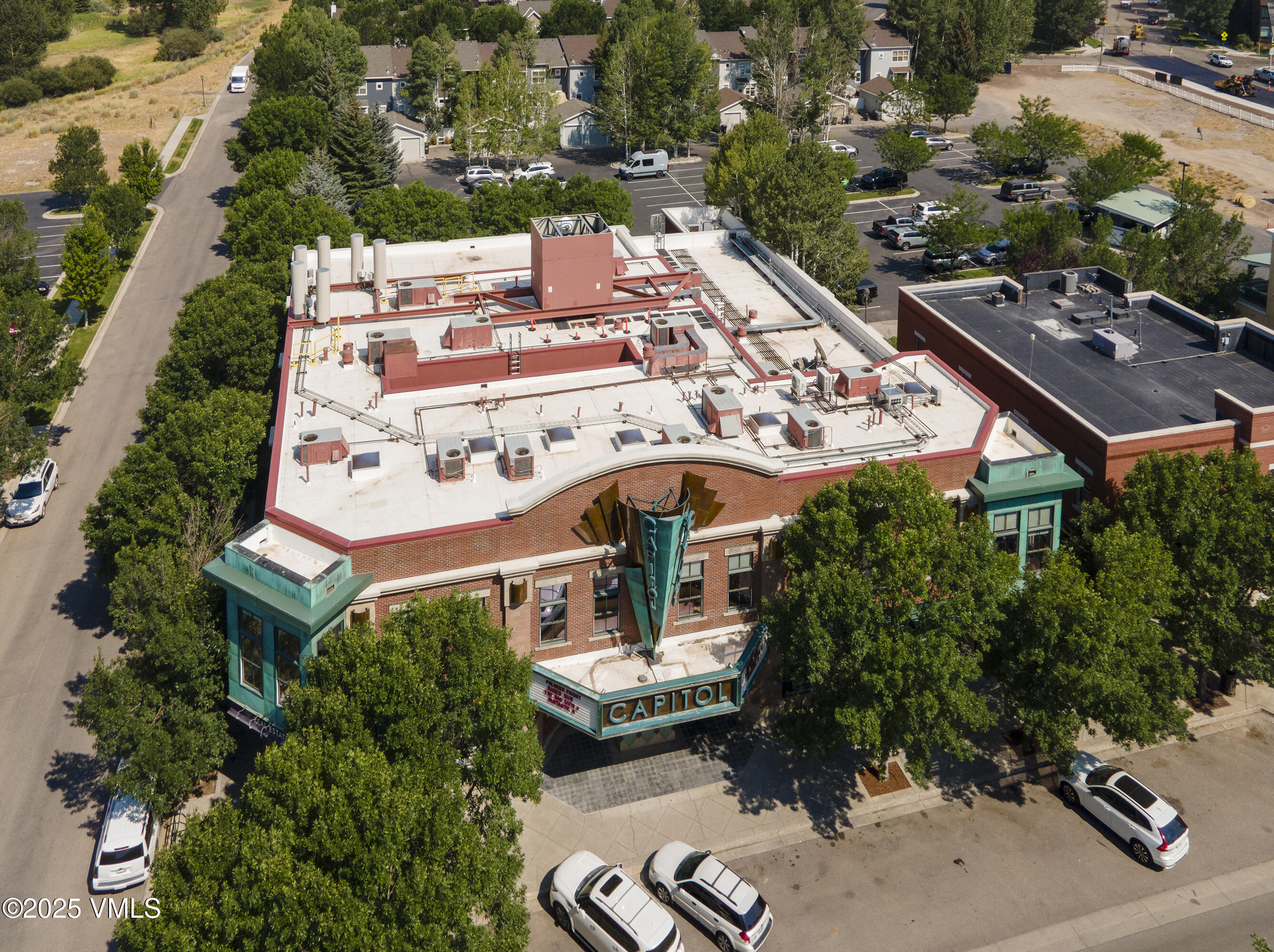 1140 Capitol Street 201