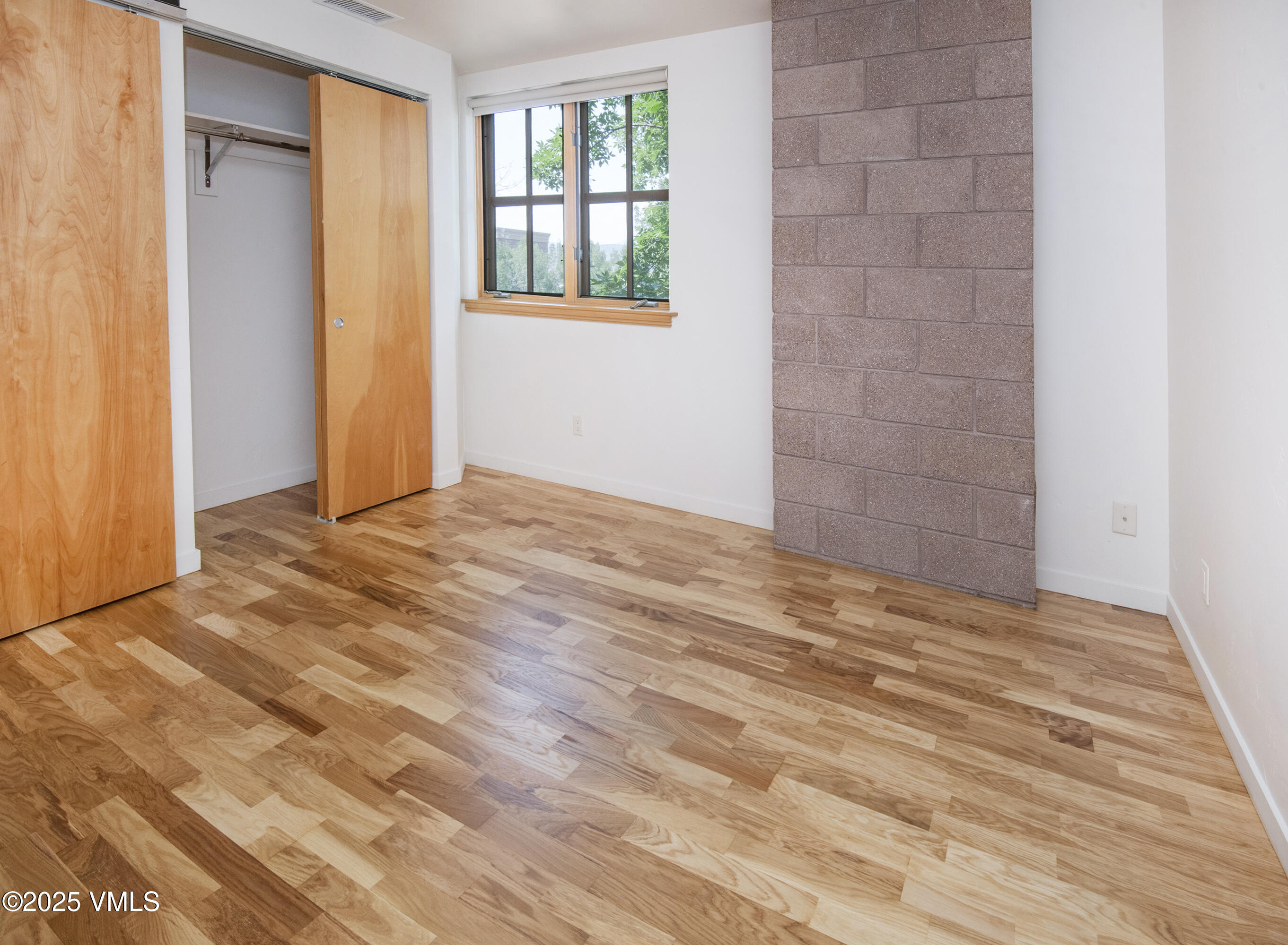 1140 Capitol Street 201