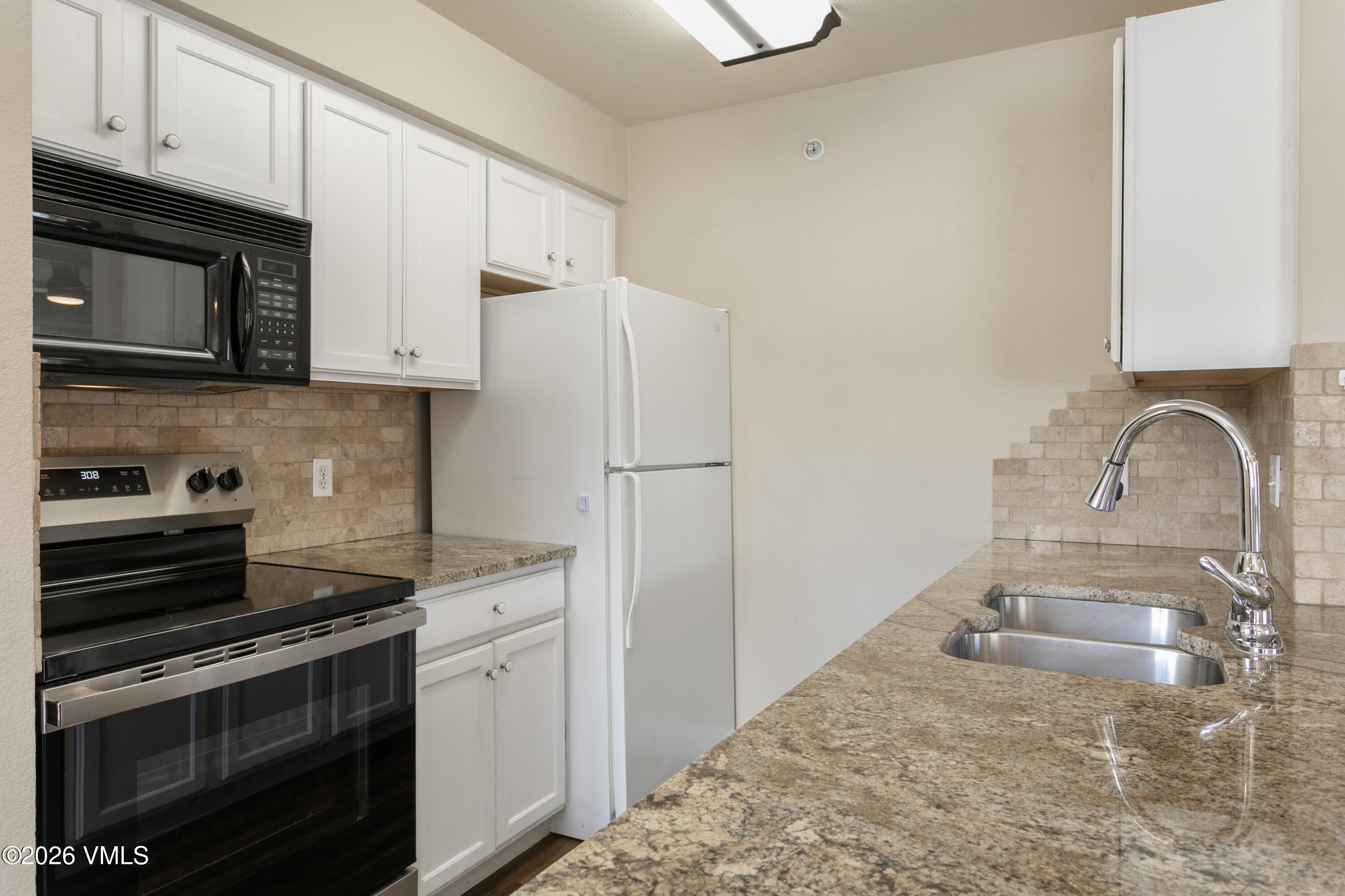 127 Jules Drive H202