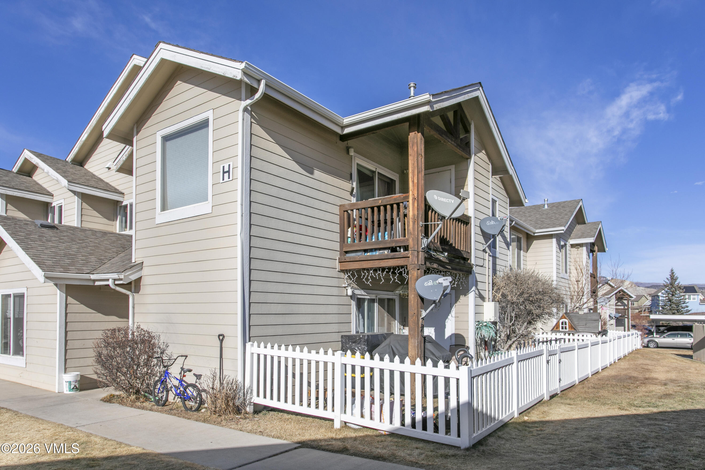 127 Jules Drive H202