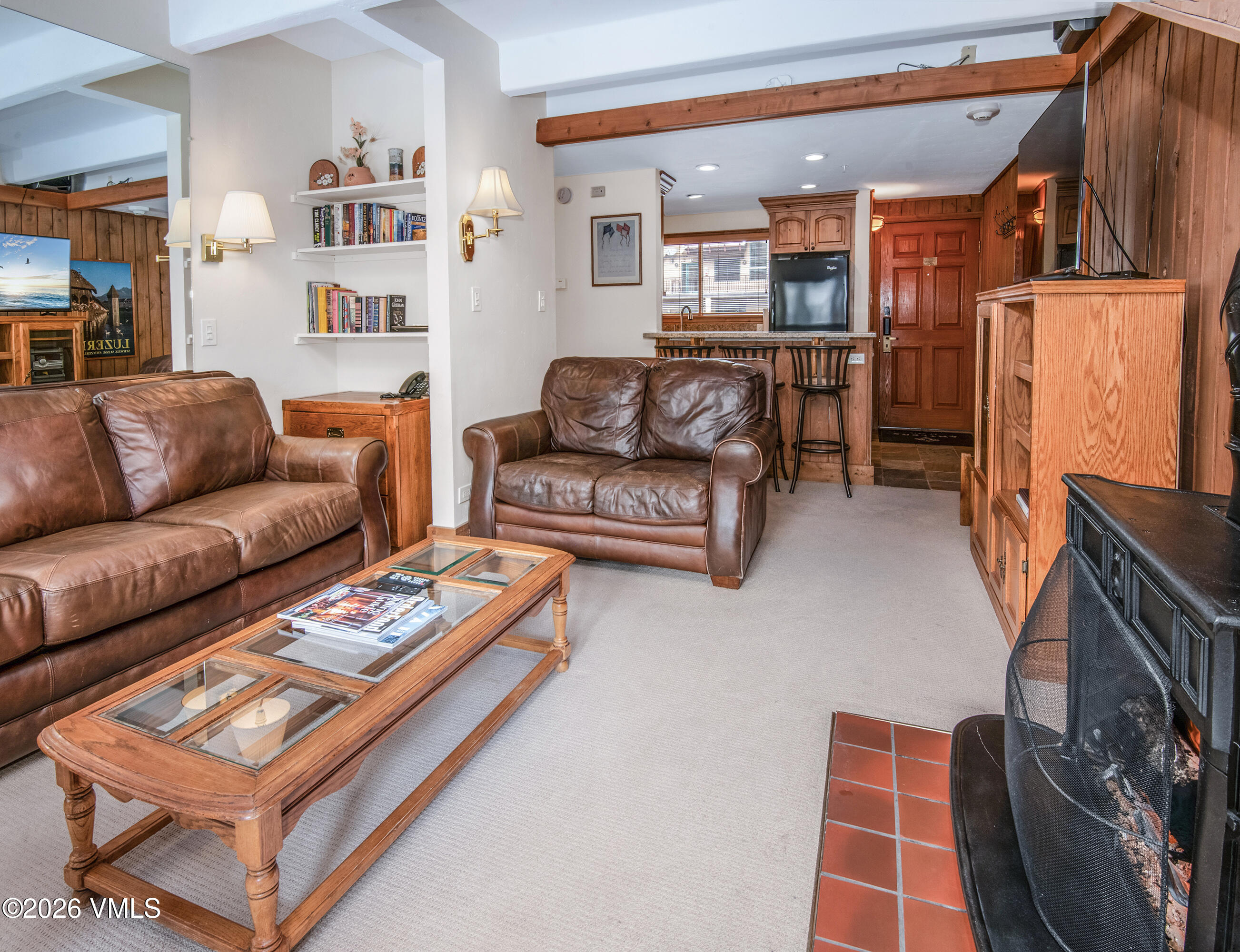 680 Lionshead Place 505