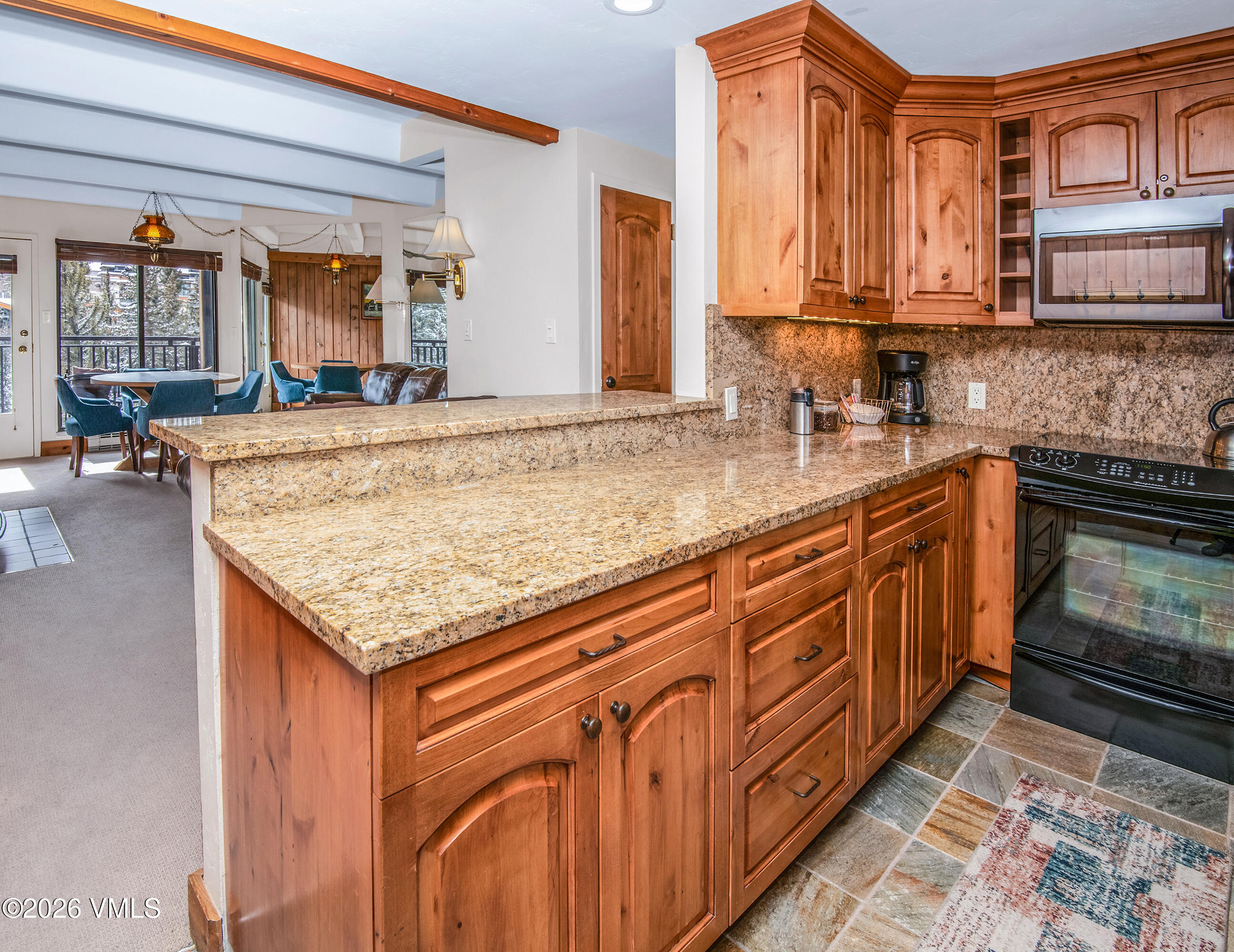 680 Lionshead Place 505