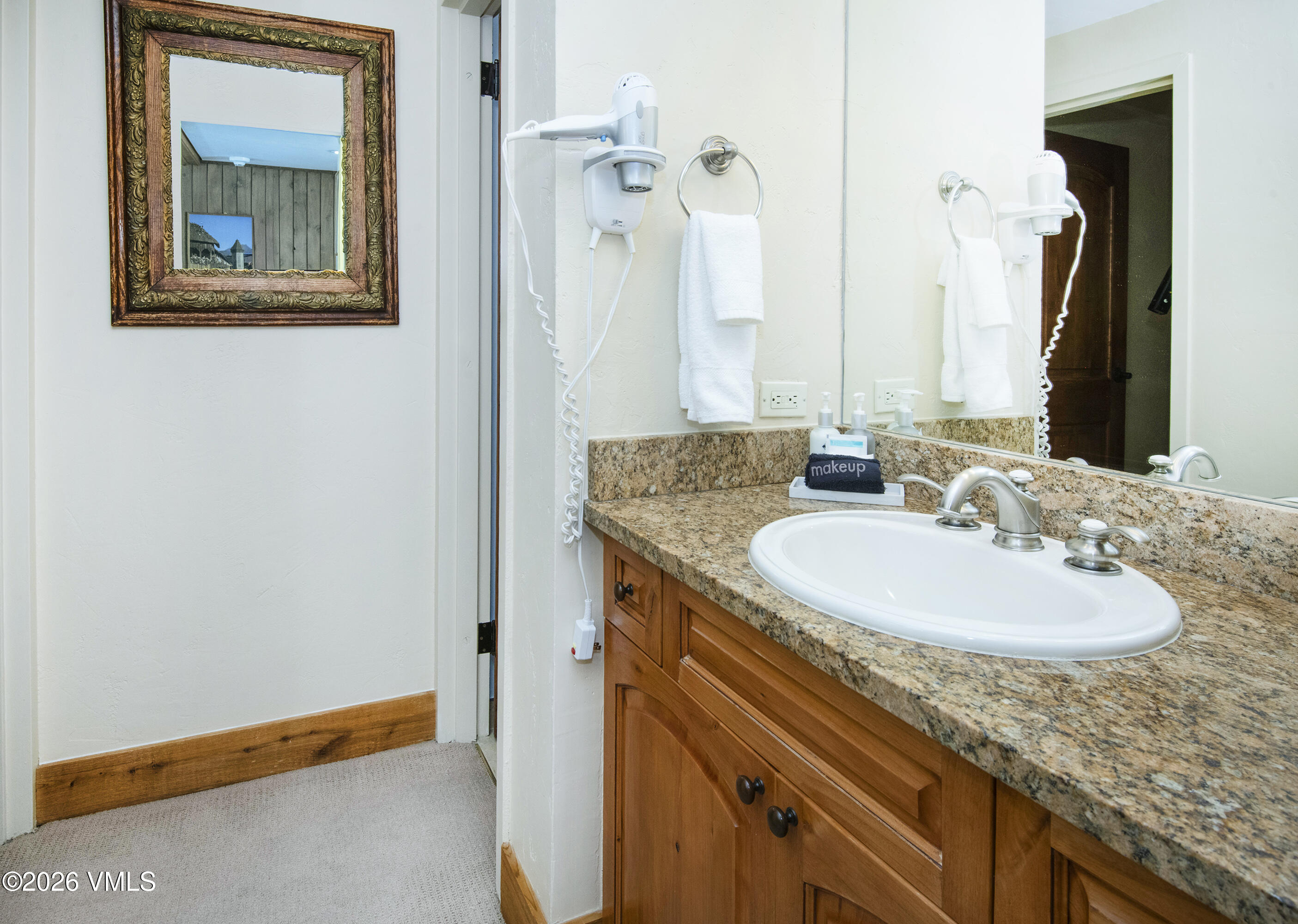 680 Lionshead Place 505