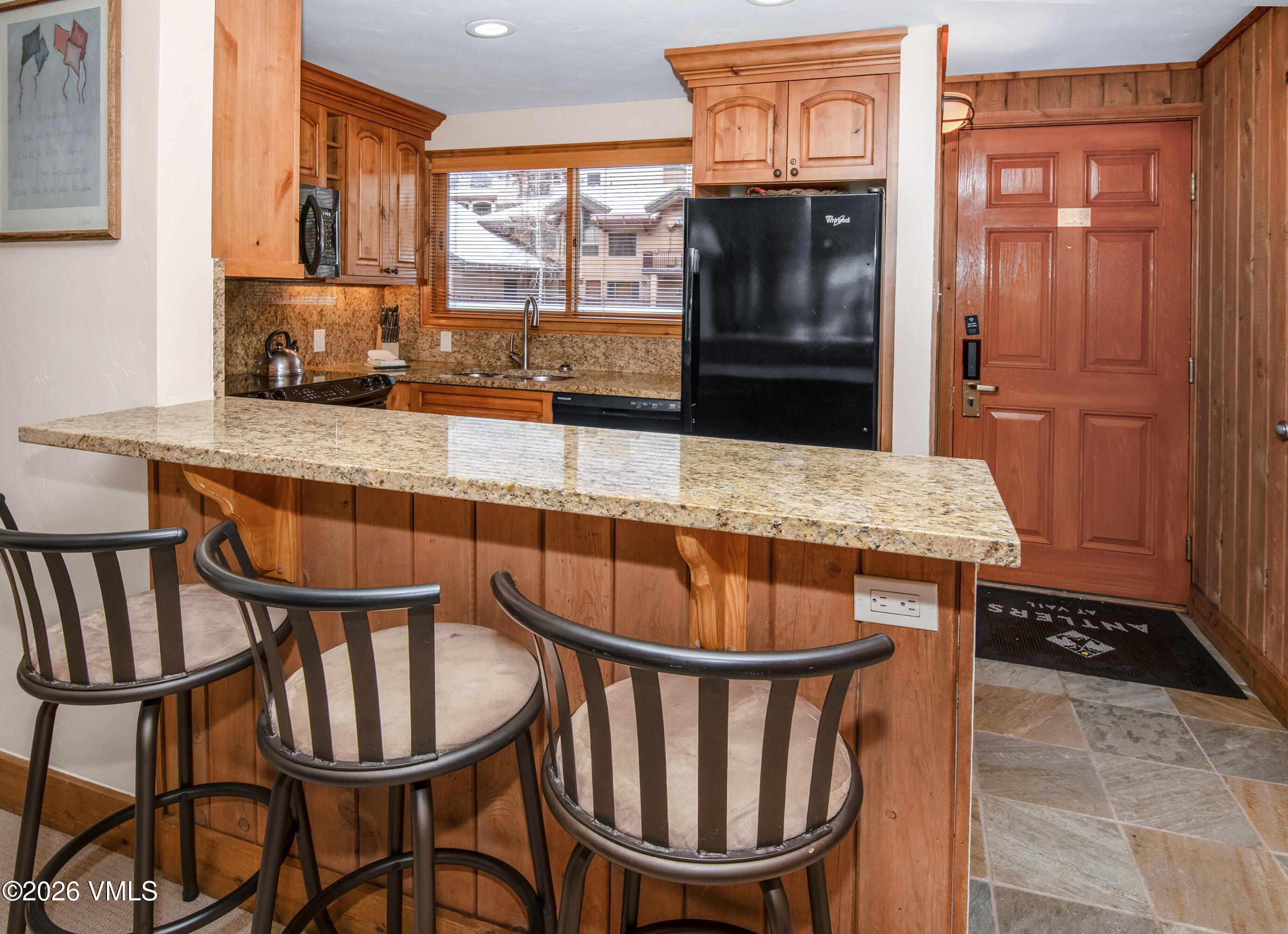 680 Lionshead Place 505