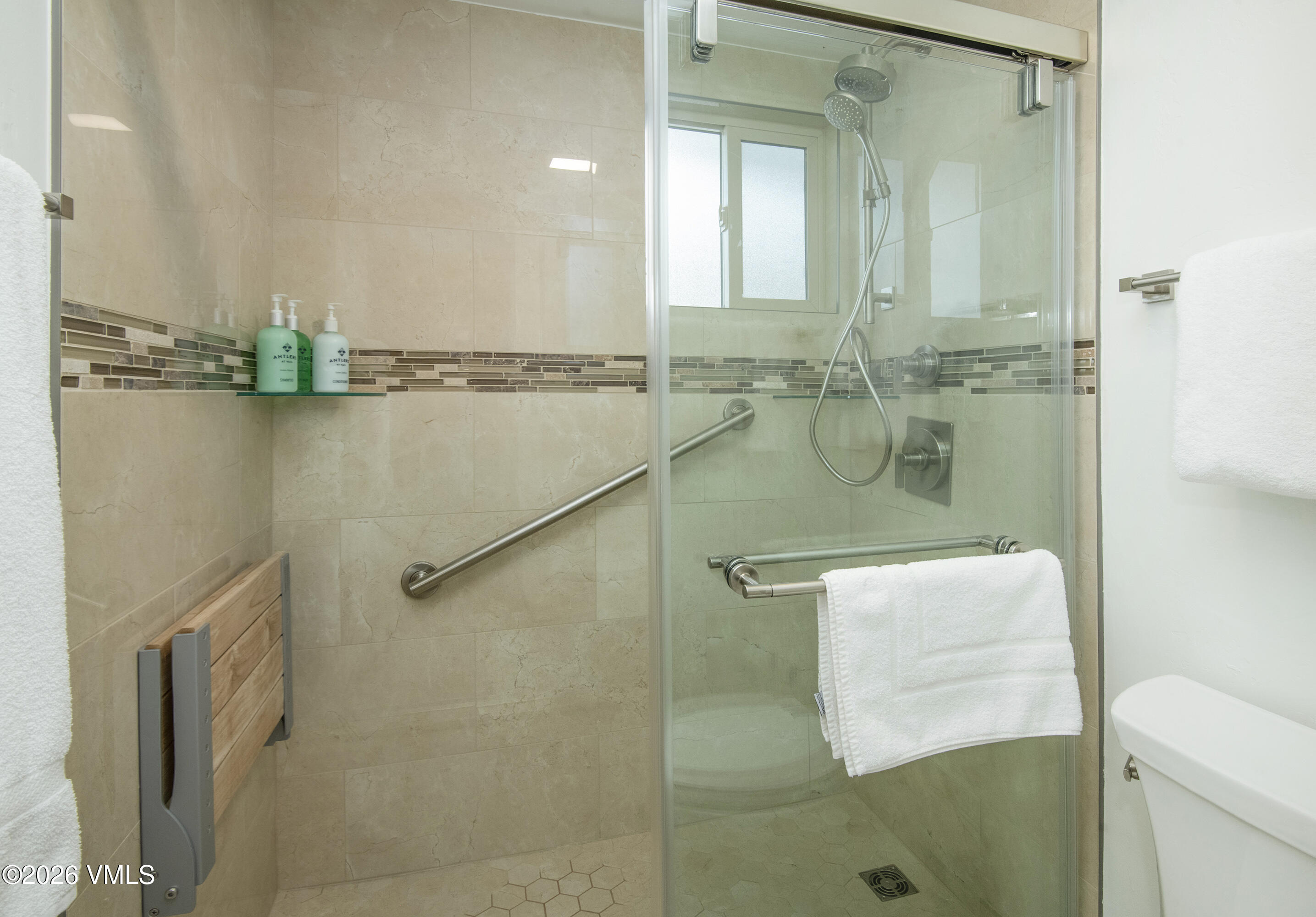 680 Lionshead Place 505