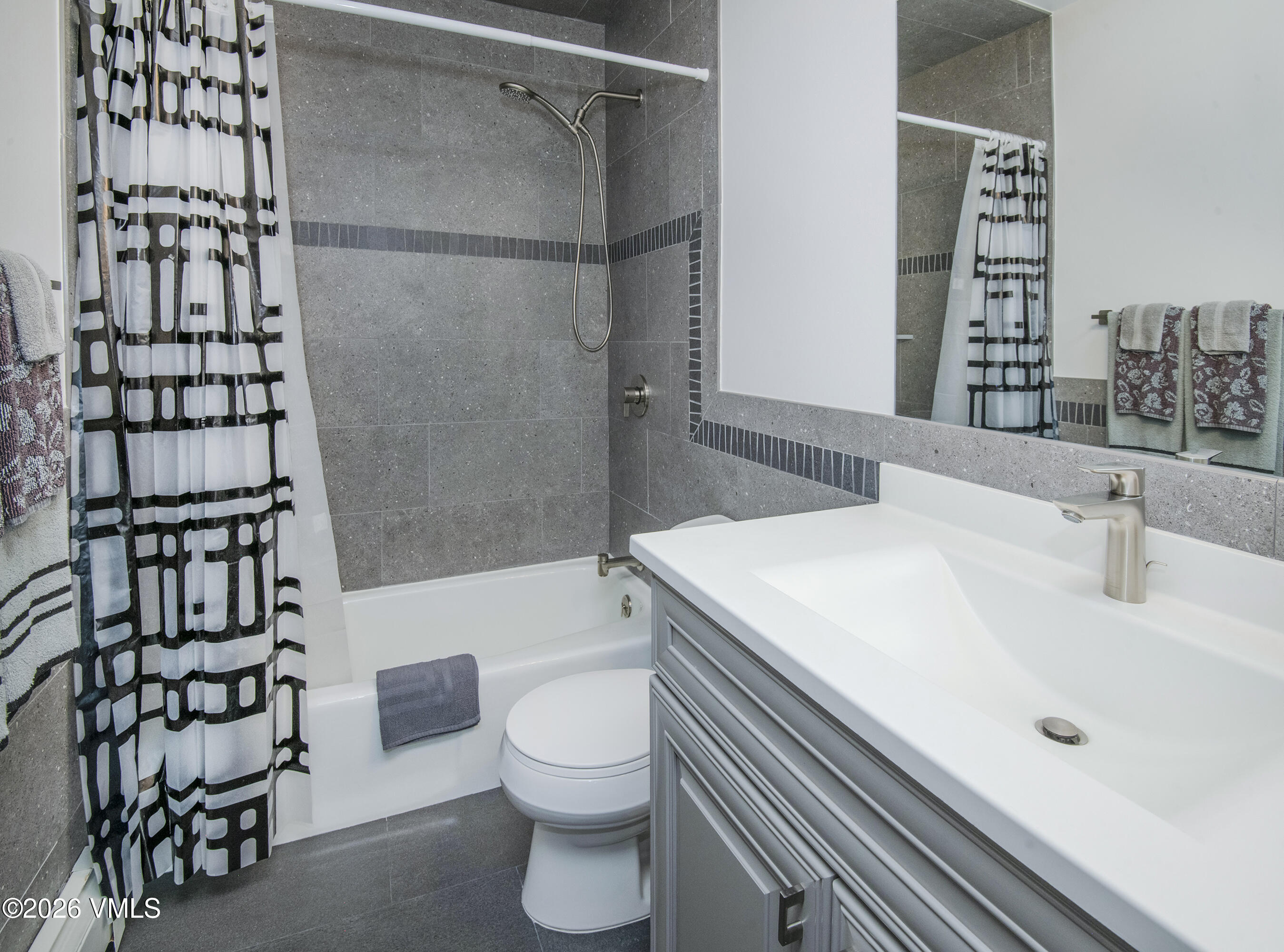 1553 Deer Boulevard B, Eagle-Vail Unit: B