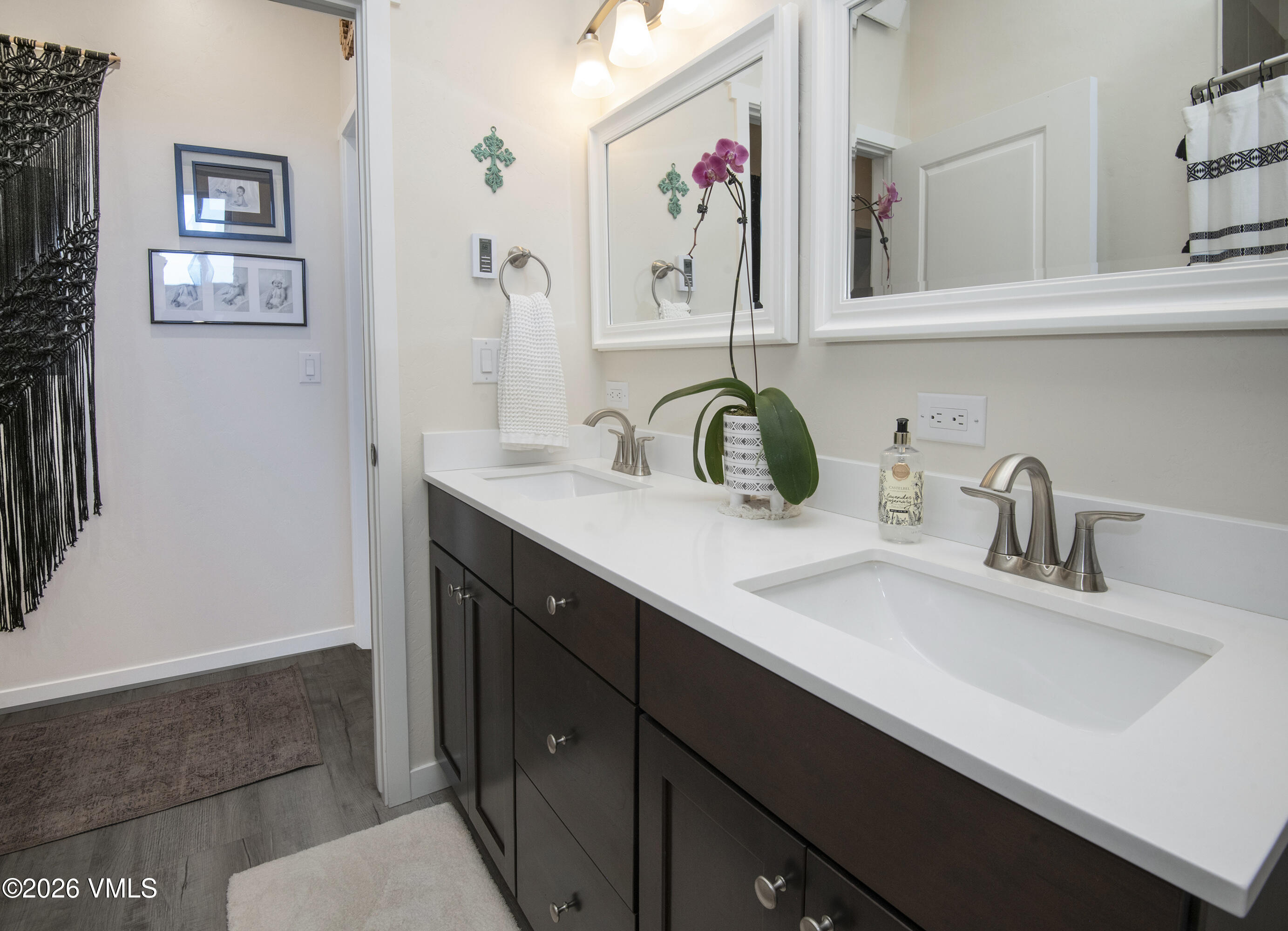 1100 Buckhorn Valley E-202