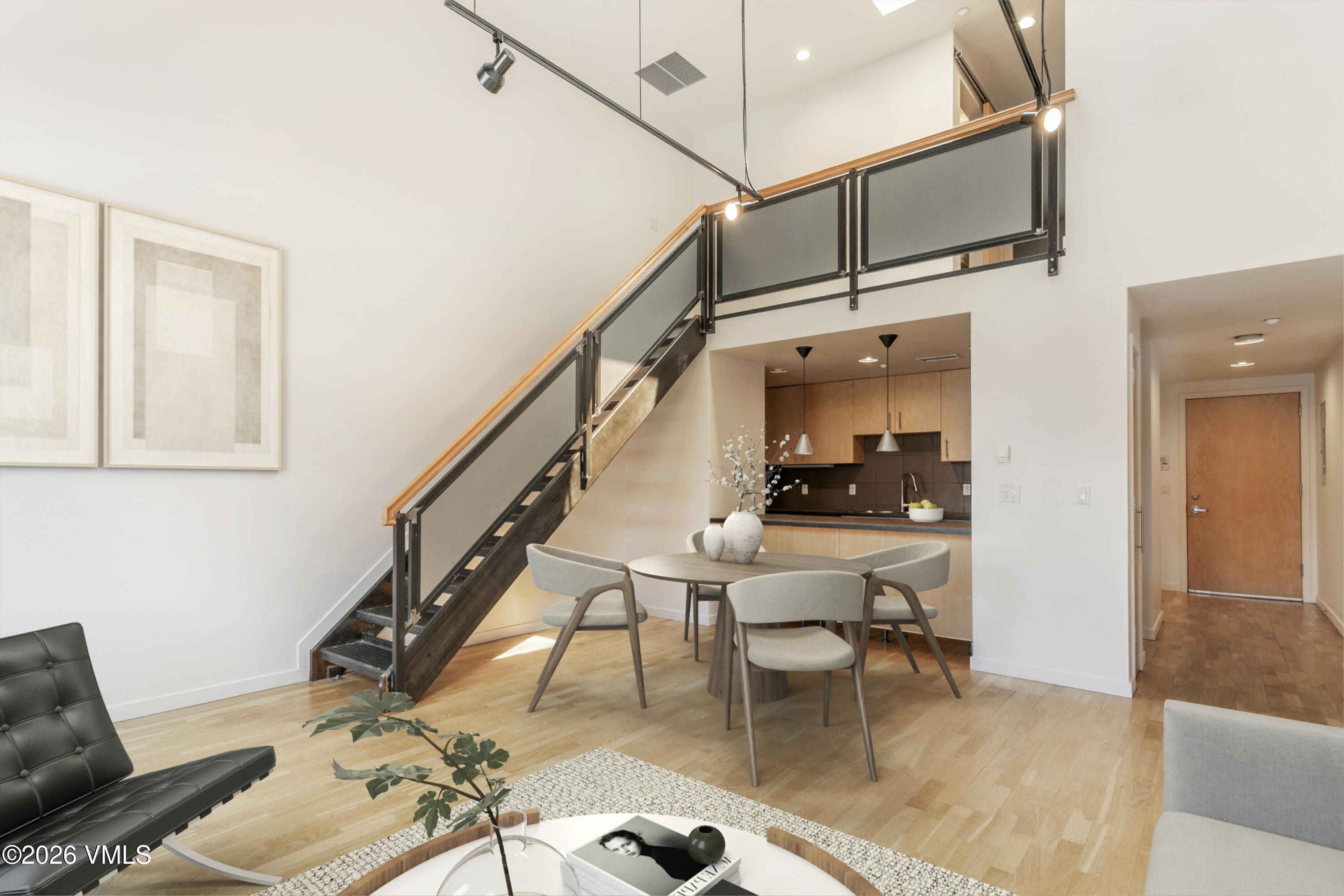1140 Capitol Street 203