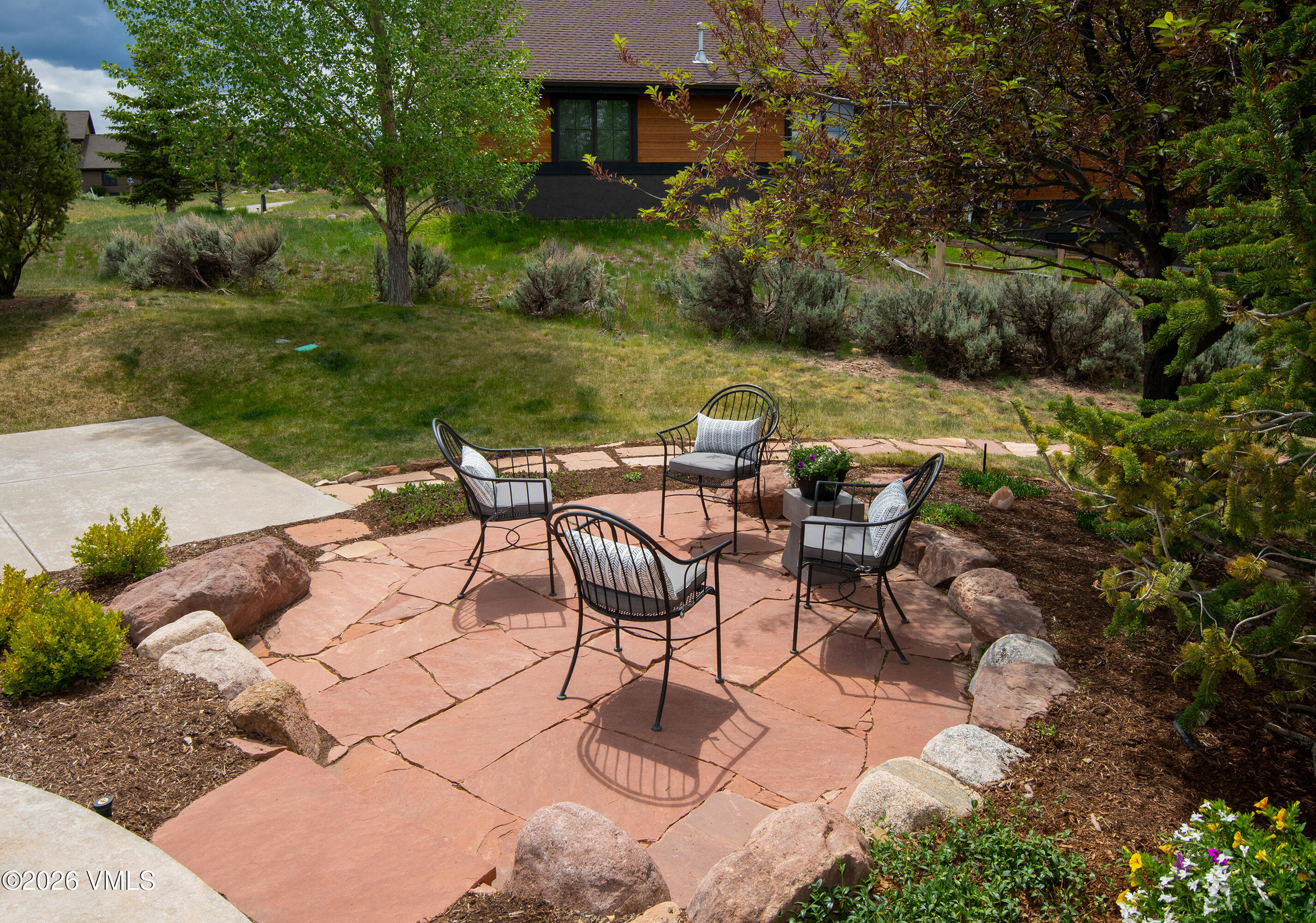 139 N Penstemon Lane