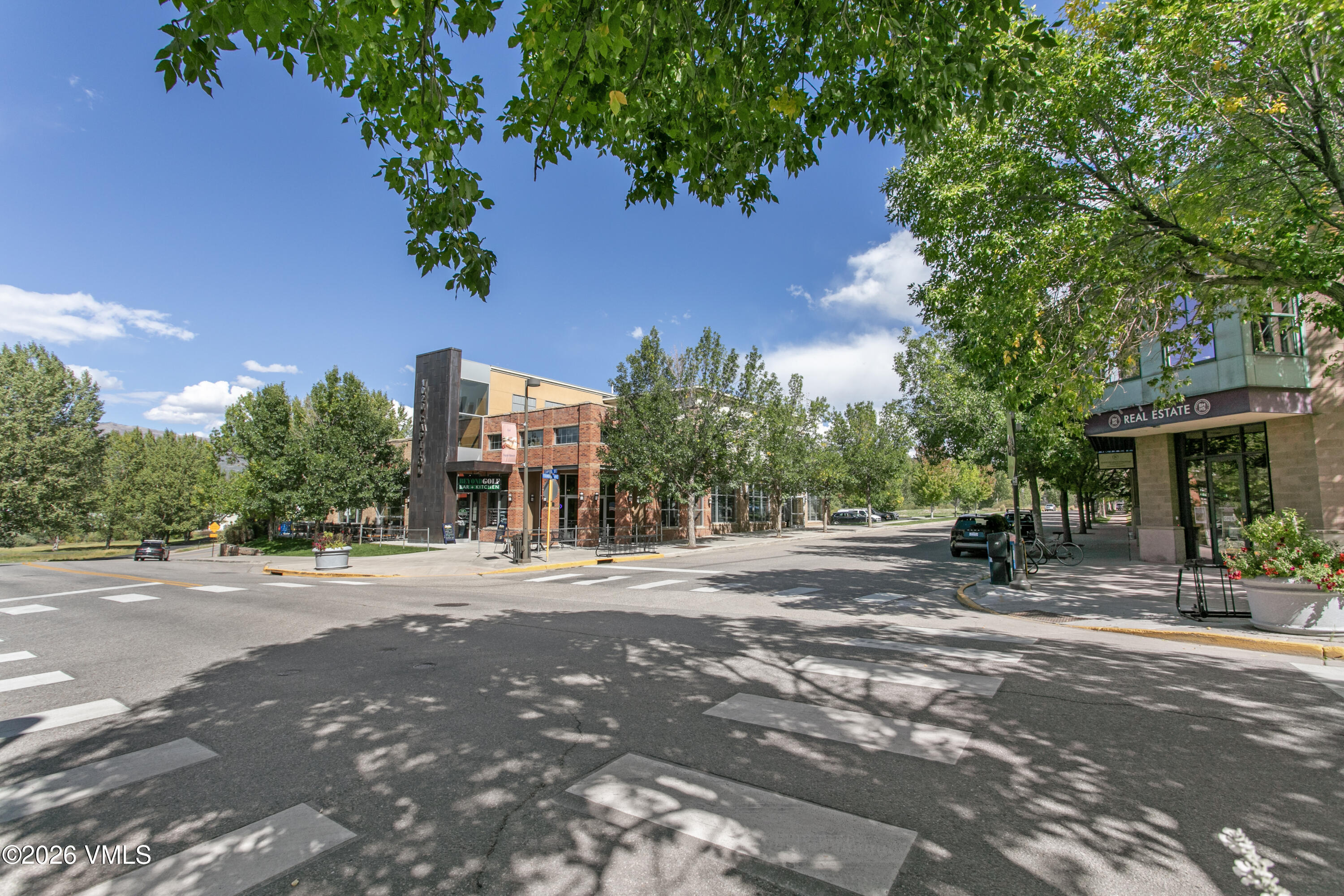 1140 Capitol Street # 206