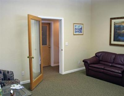 200 Capitol Street 204