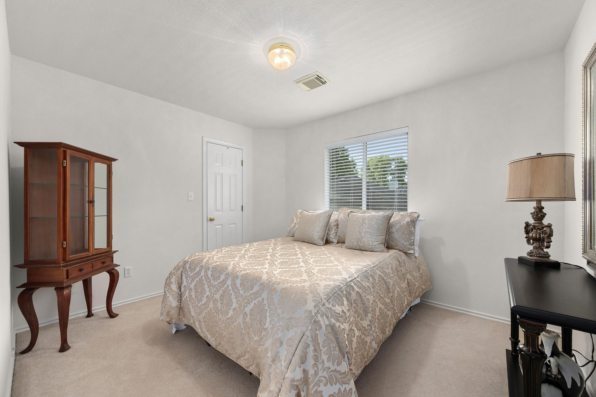 13617 Campesina DR