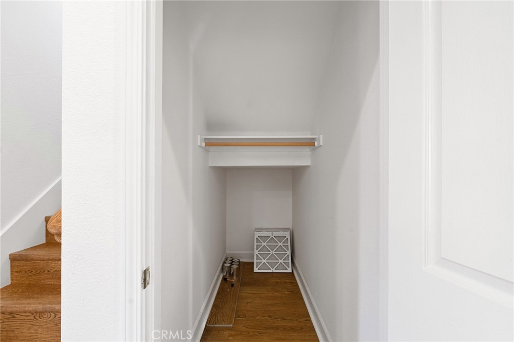 121 Wawona Place