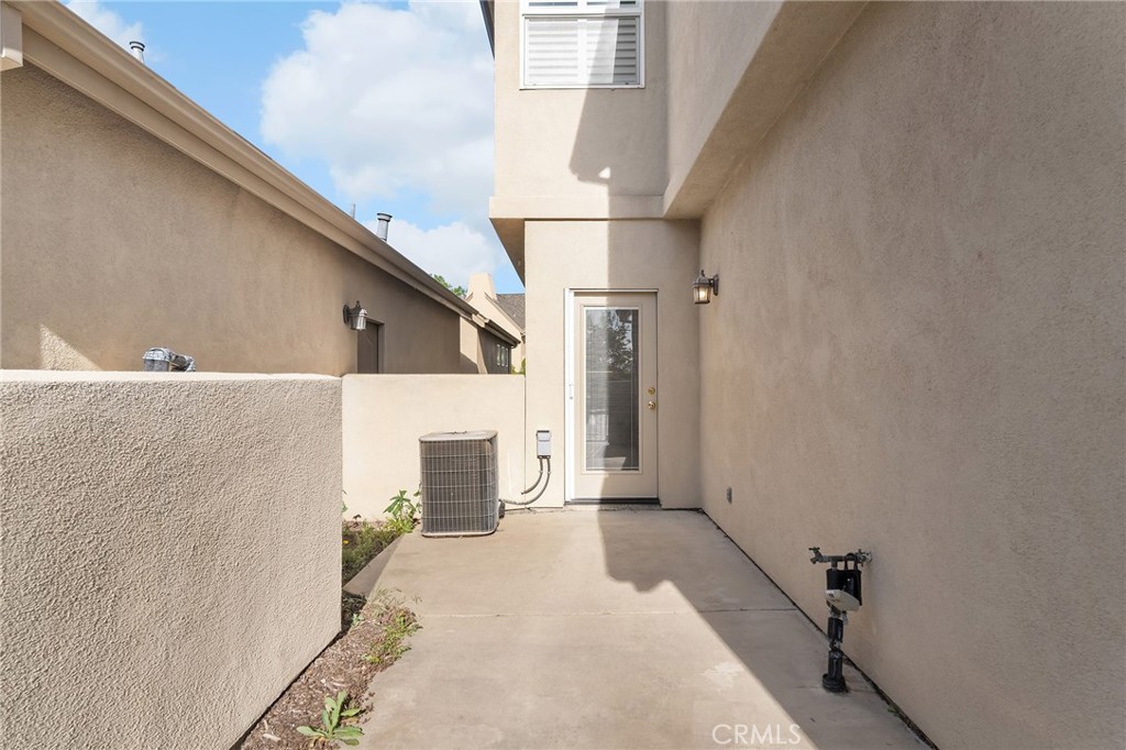 121 Wawona Place