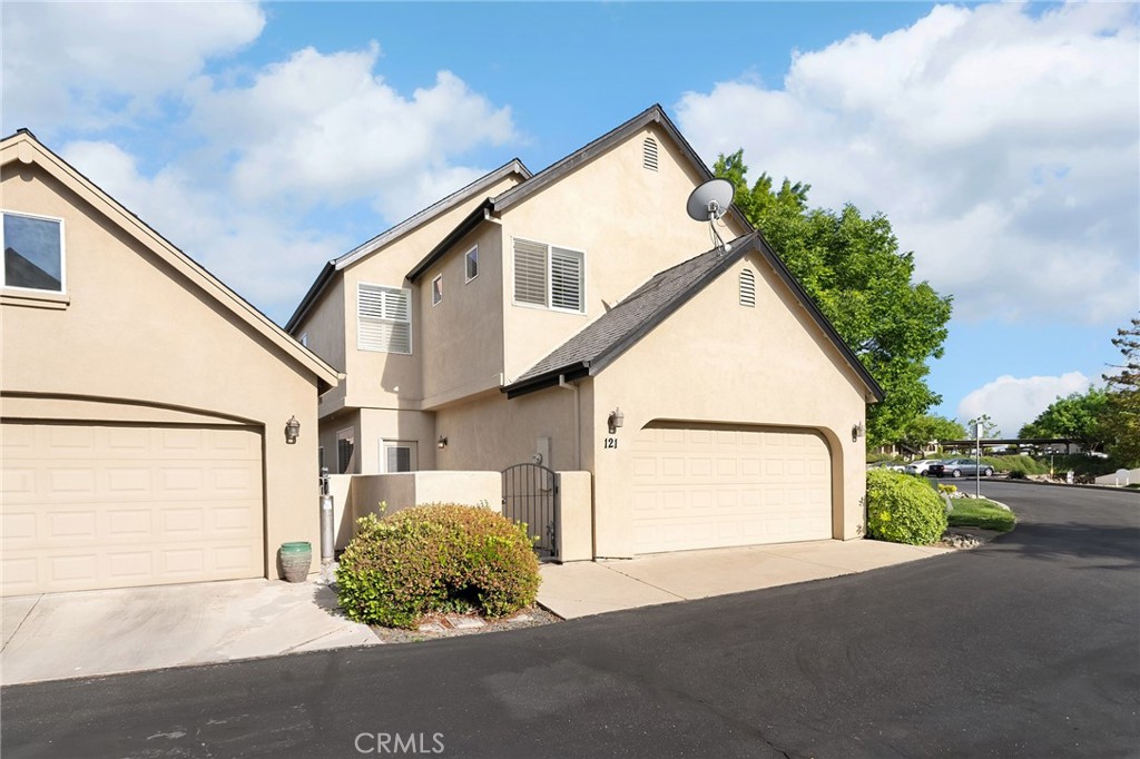 121 Wawona Place