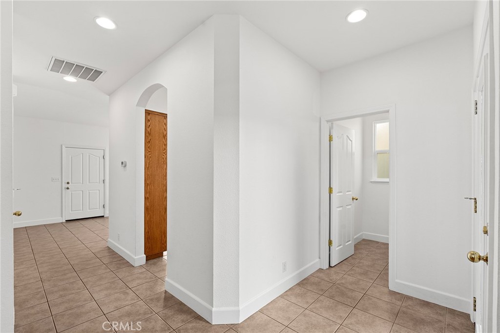 121 Wawona Place