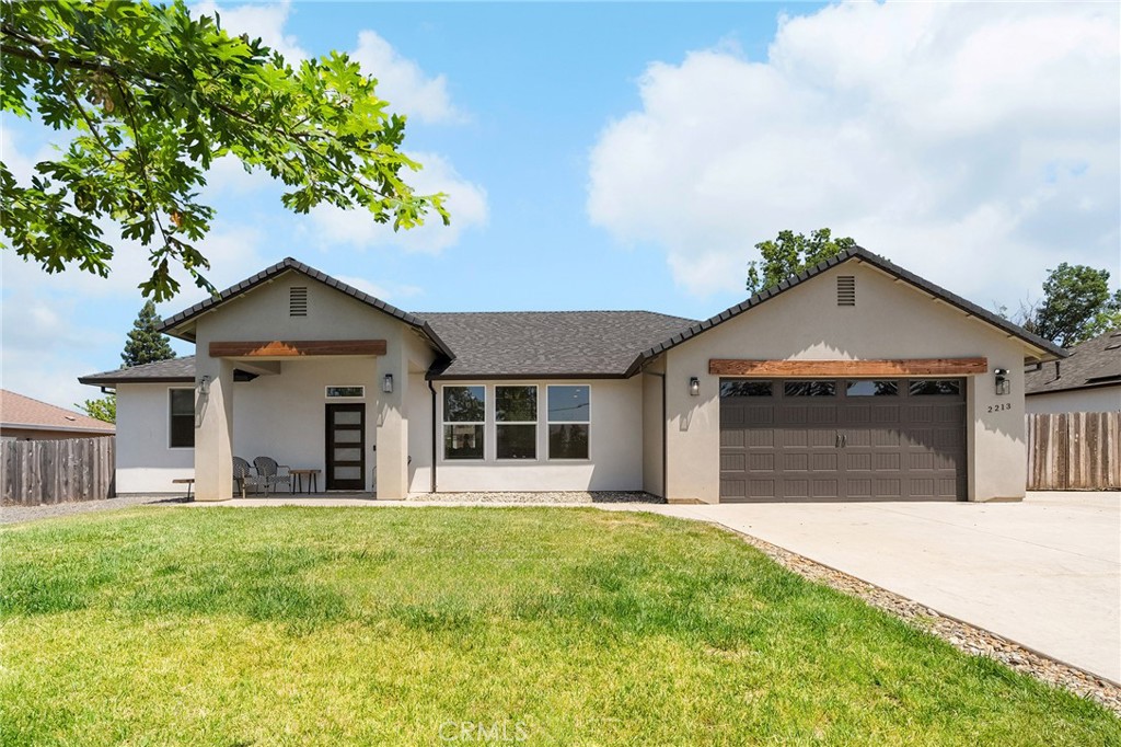 2213 De Mille Road
