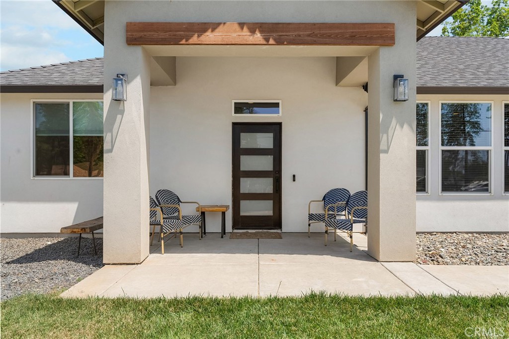 2213 De Mille Road