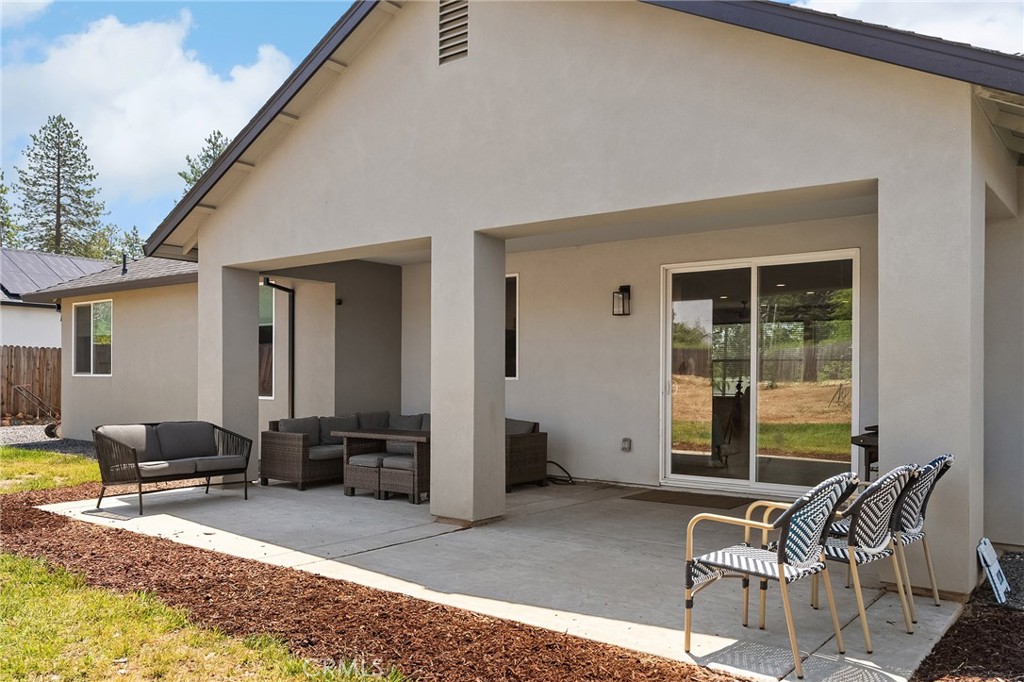 2213 De Mille Road
