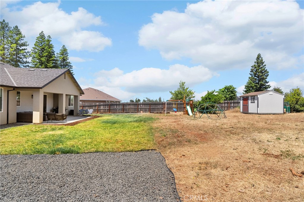 2213 De Mille Road