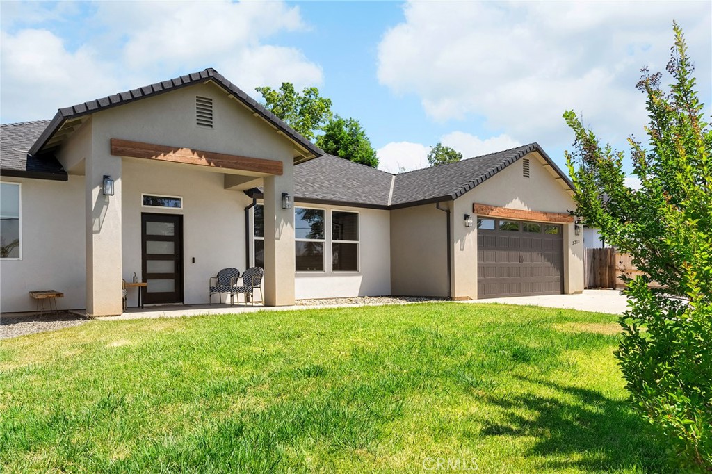 2213 De Mille Road