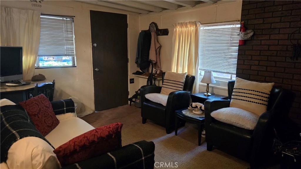 14794 Glenwood Drive