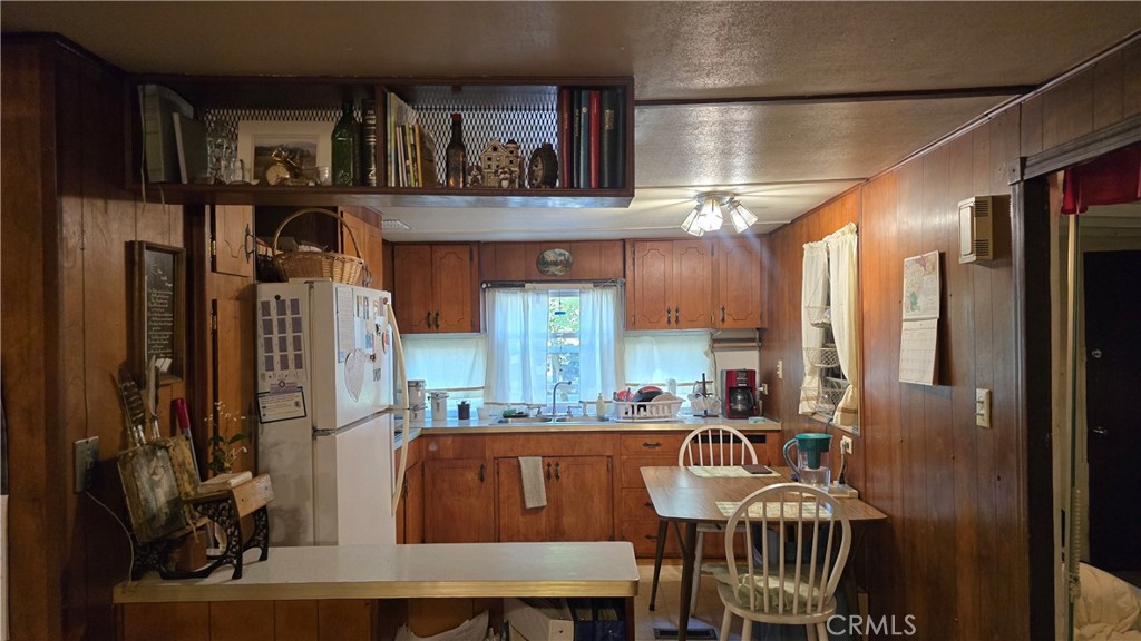 14794 Glenwood Drive