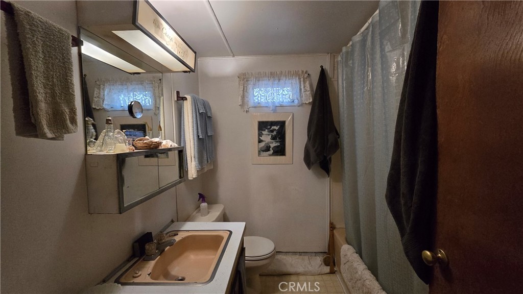 14794 Glenwood Drive