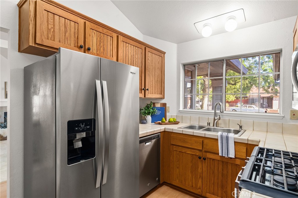 27 Garden Park Drive