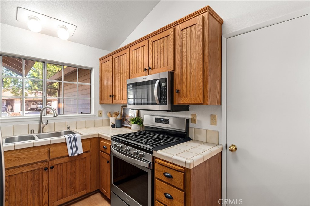 27 Garden Park Drive