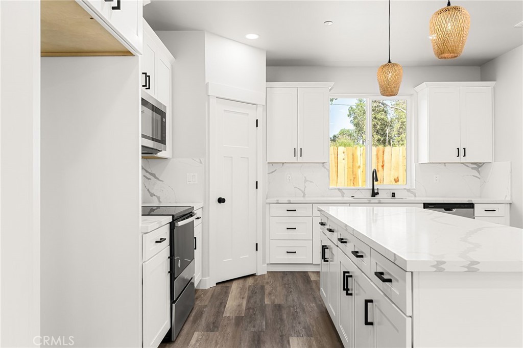 5585 Scottwood Road