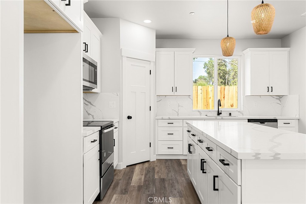 5585 Scottwood Road