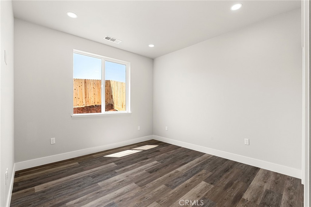 5585 Scottwood Road