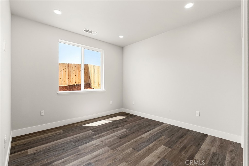 5585 Scottwood Road
