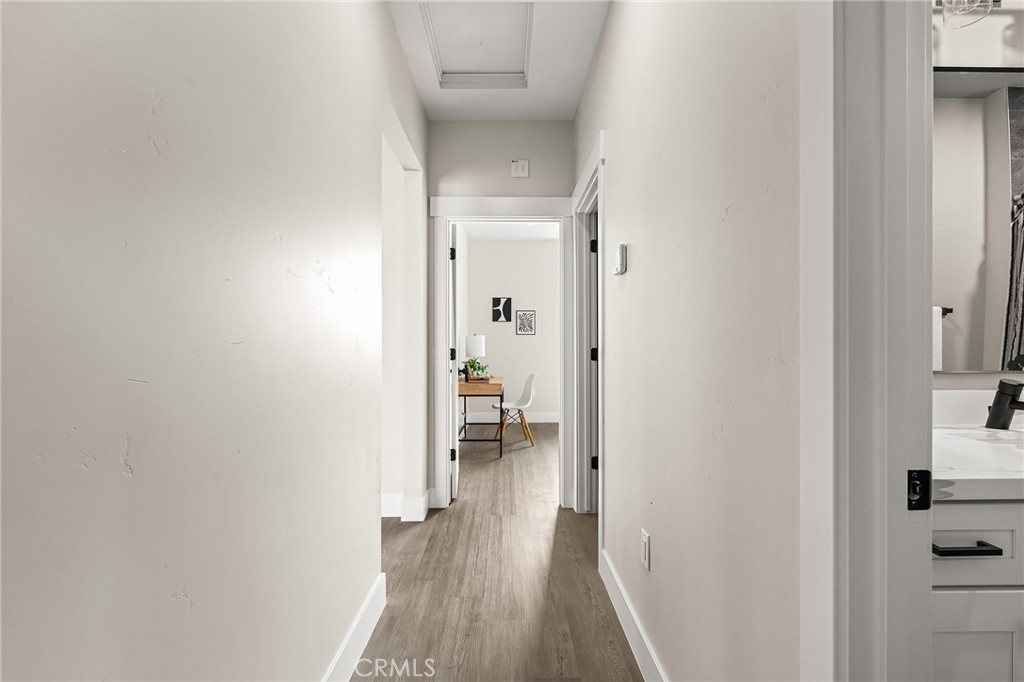 5885 Pine View Drive