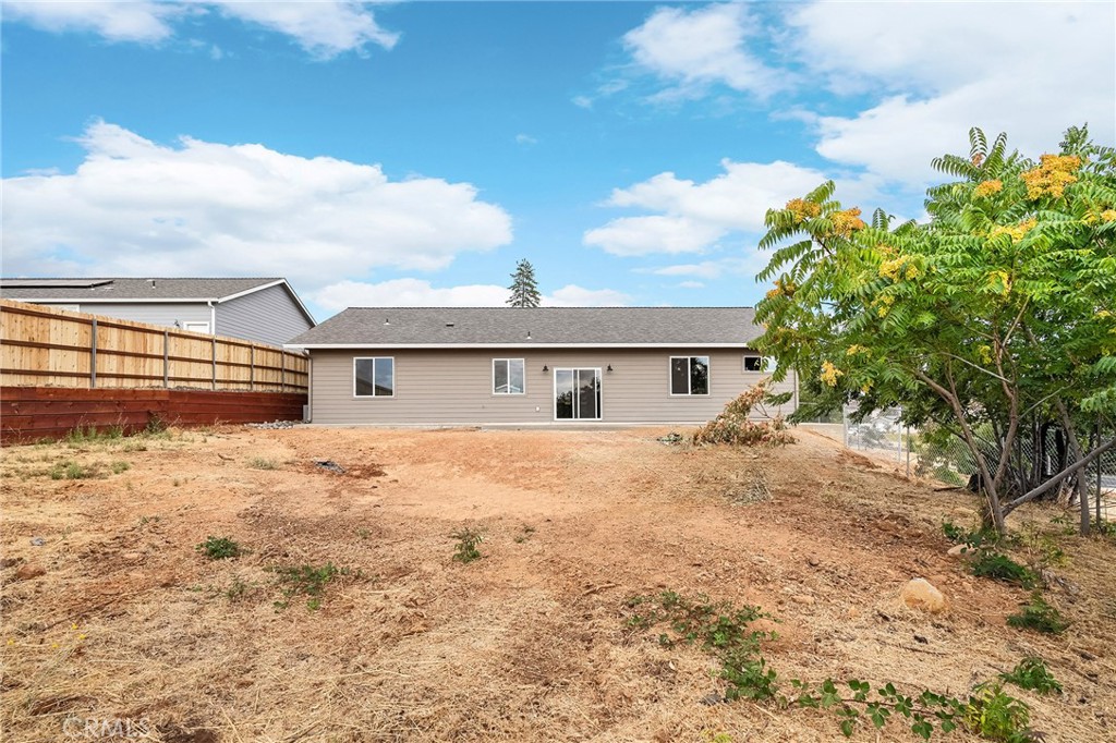 5885 Pine View Drive