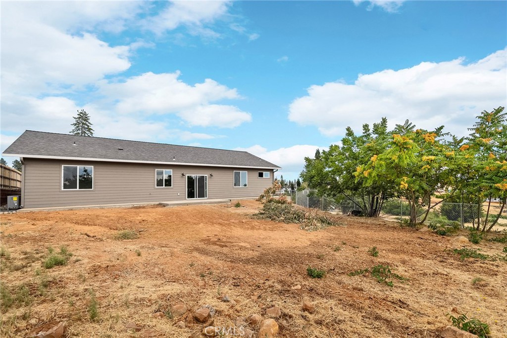 5885 Pine View Drive