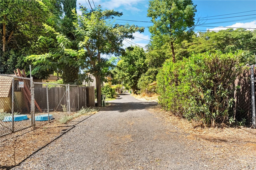 1515 Arcadian Avenue