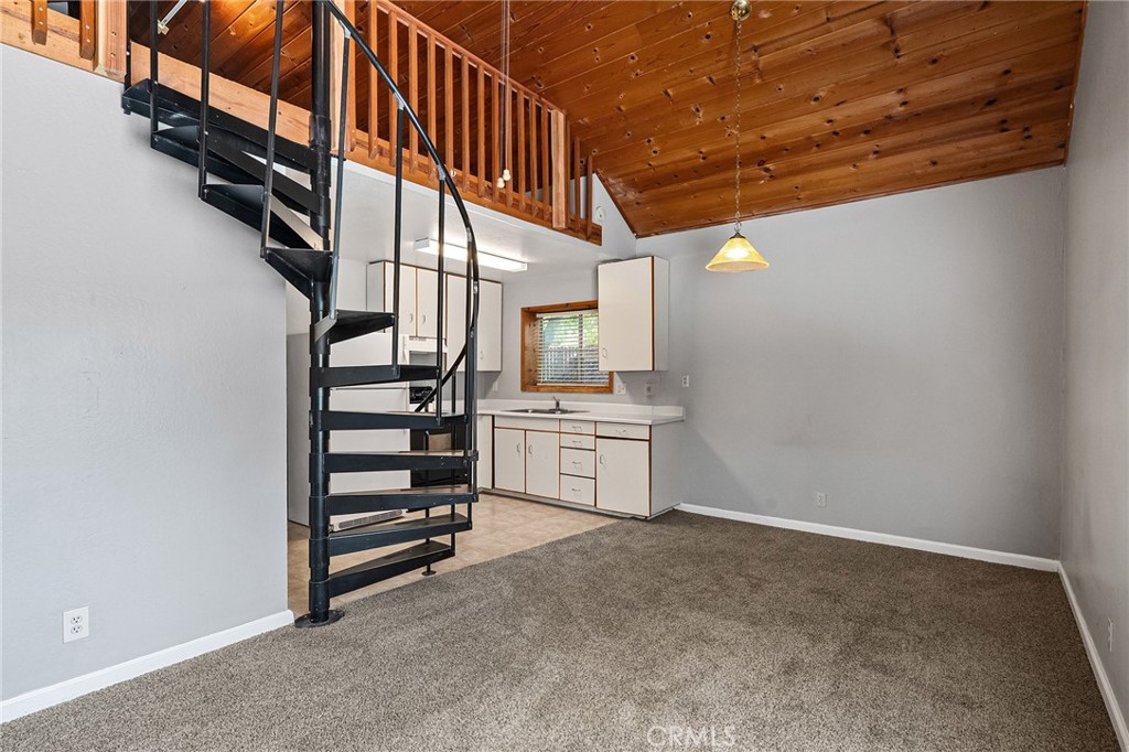 1515 Arcadian Avenue