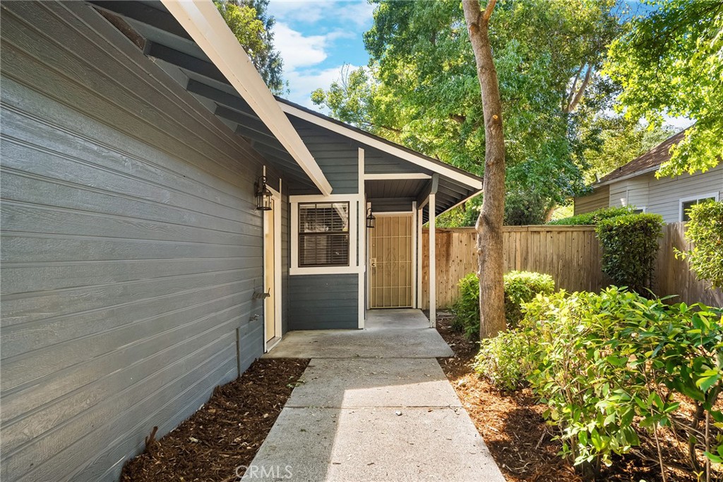 1515 Arcadian Avenue