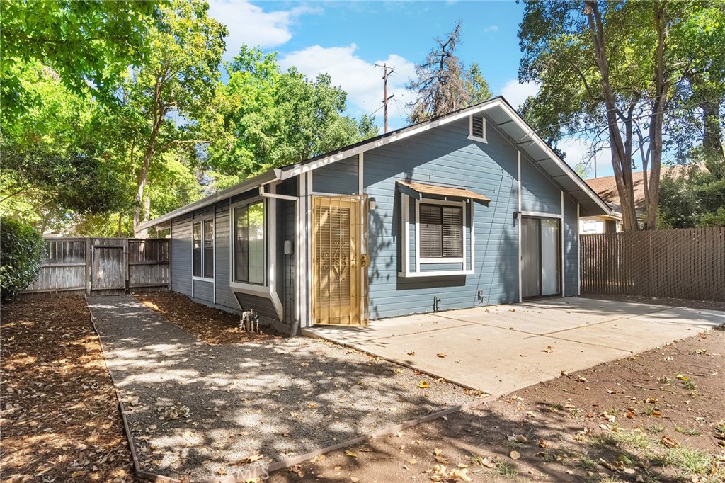 1515 Arcadian Avenue