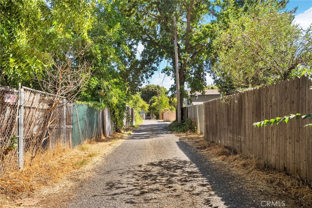 1515 Arcadian Avenue