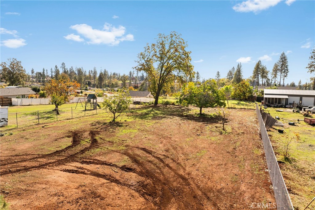 732 Madrone Way