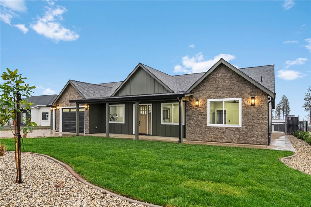 732 Madrone Way