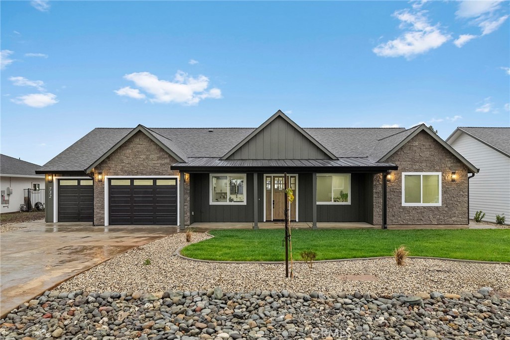 732 Madrone Way