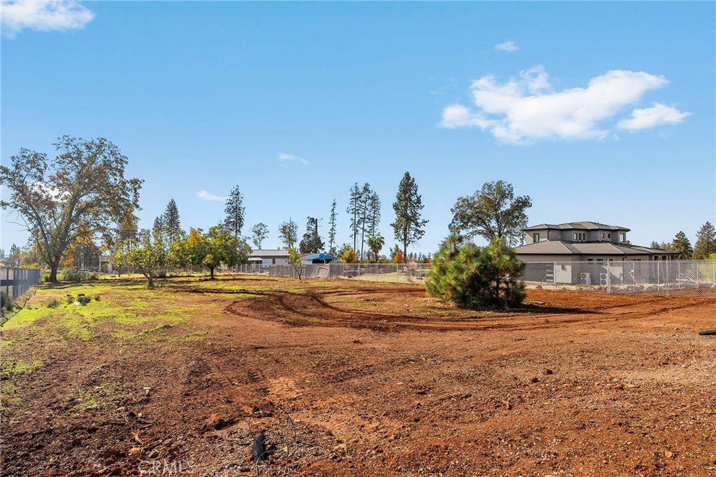 732 Madrone Way