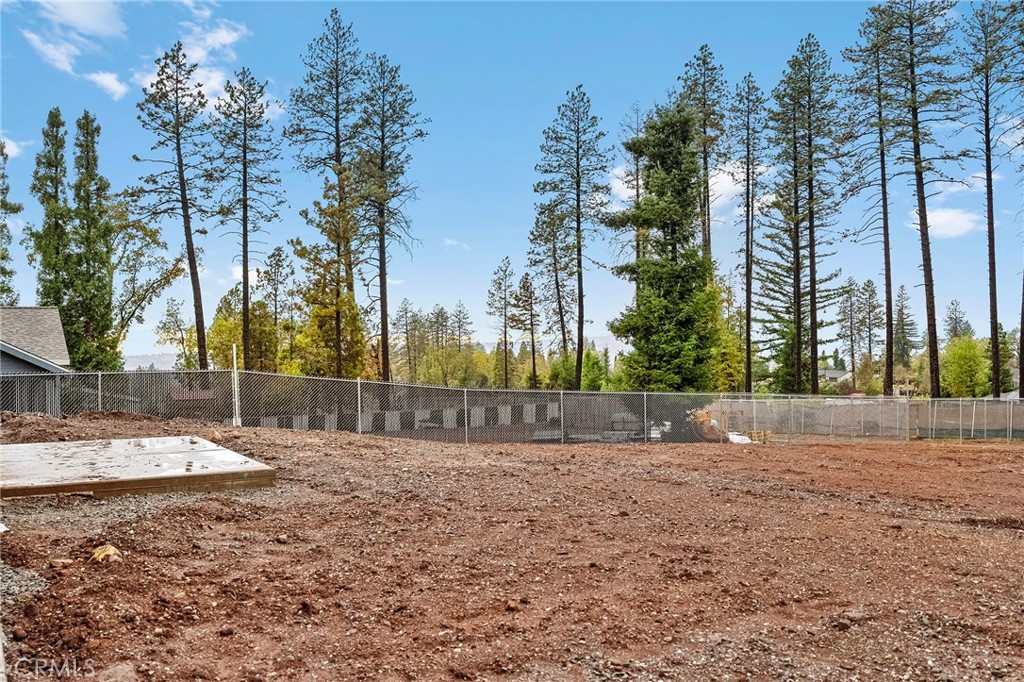717 Madrone Way