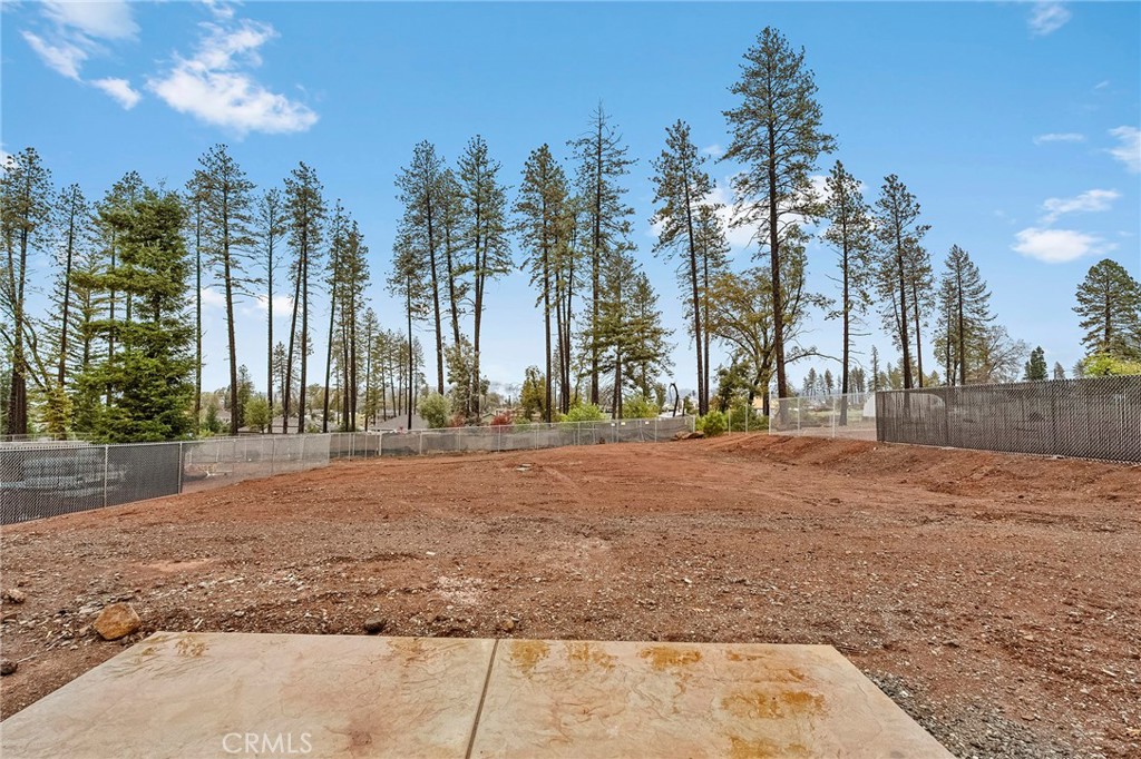 717 Madrone Way